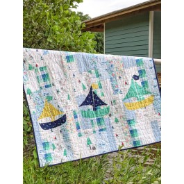 Swimming in Circles Quilt by Swirly Girls Design /42"x54"